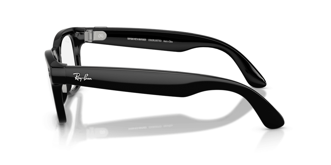 Ray Ban | Meta Wayfarer Transition Lenses